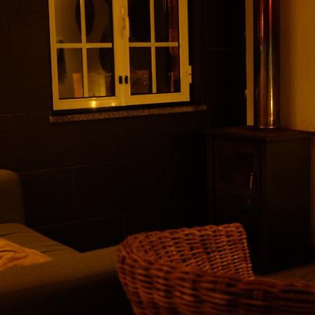 Affittacamere Casa Da Quelha Chas de Egua Esterno foto